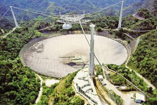 Το μύνημα Arecibo : How researchers sent the first interstellar radio message and why they did it